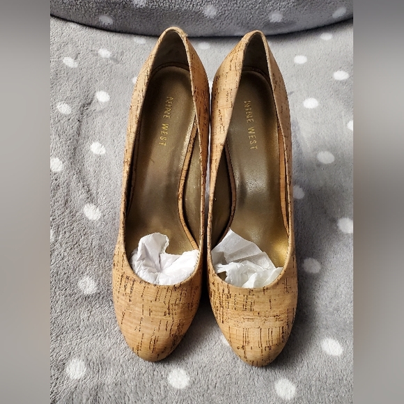 Brand new, never worn, Nine West heels - Picture 2 of 13